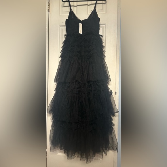 Mable Elegant Black Tiered Dress - Picture 6 of 8